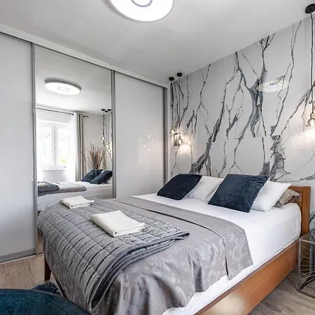 Romantika Apartman *